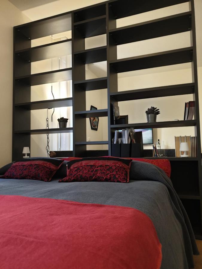 Saint George And The Dragon Suite โบโลญญา ภายนอก รูปภาพ